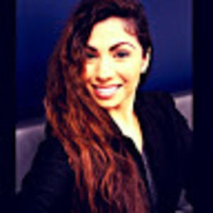 Meet your Posher, Crystal